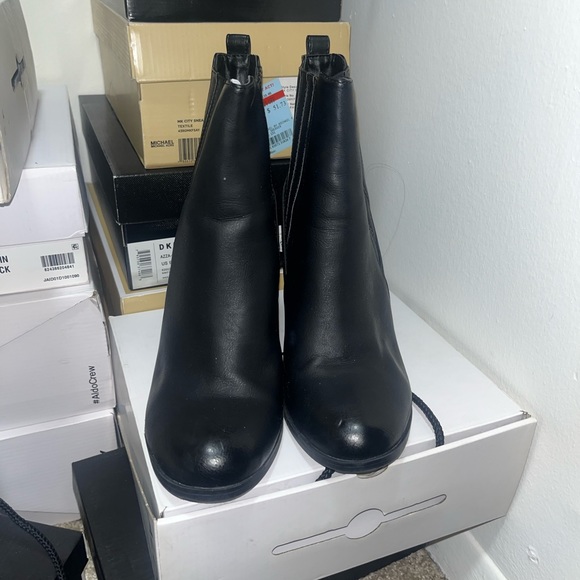 Call It Spring Black Ankle Boots Size 9 - Picture 5 of 6